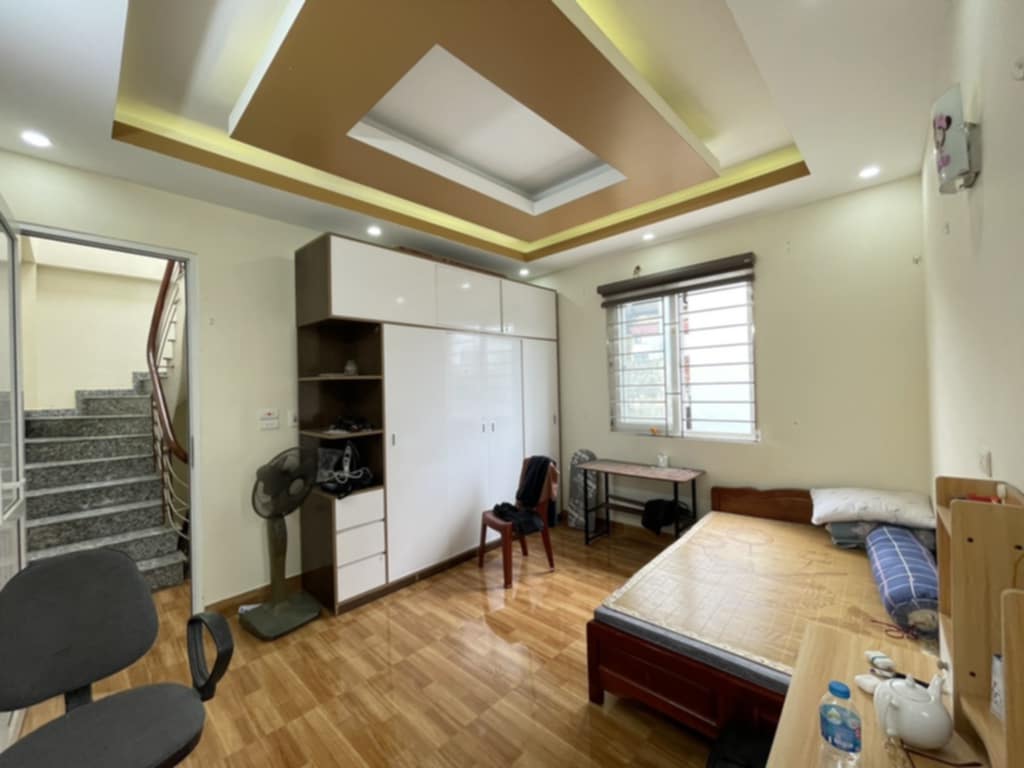 Thạch bàn Long biên 20m ô tô tránh, 51m2 4 tầng 5.6 tỷ - Ảnh 1